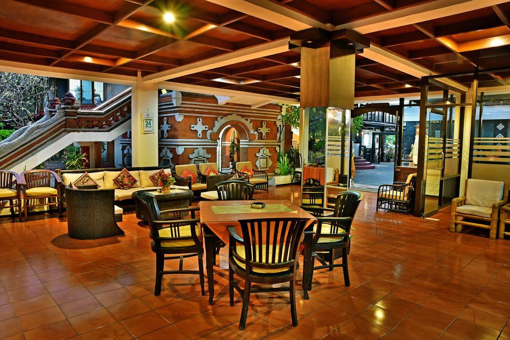Puri Naga Beachfront Cottages Legian Exterior foto