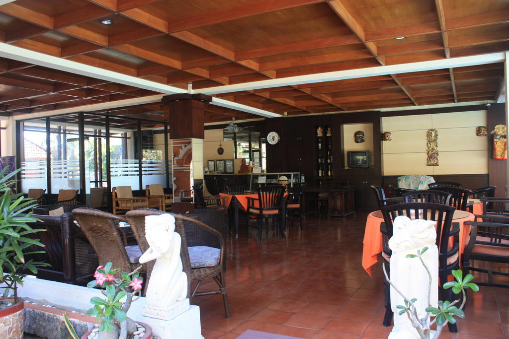 Puri Naga Beachfront Cottages Legian Exterior foto